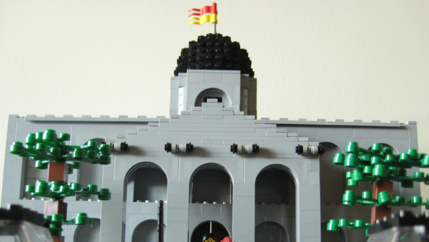 legoland-government-building-090913